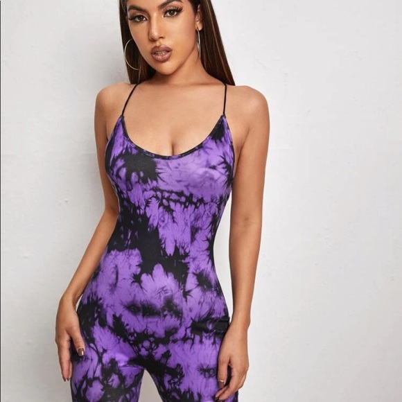 🐙XL ROMPERS 🐙 - Picture 5 of 6